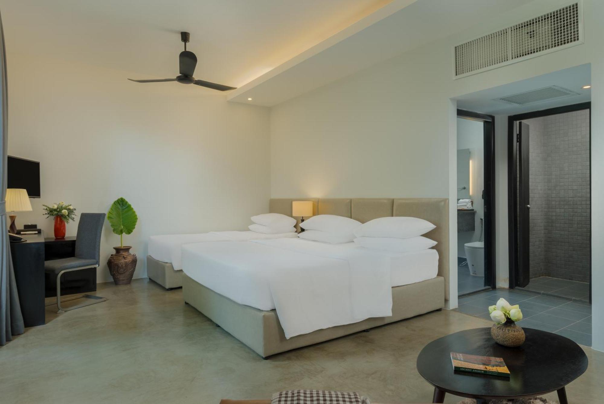 Eightfold Urban Resort Siem Reap Rum bild Deluxe Room