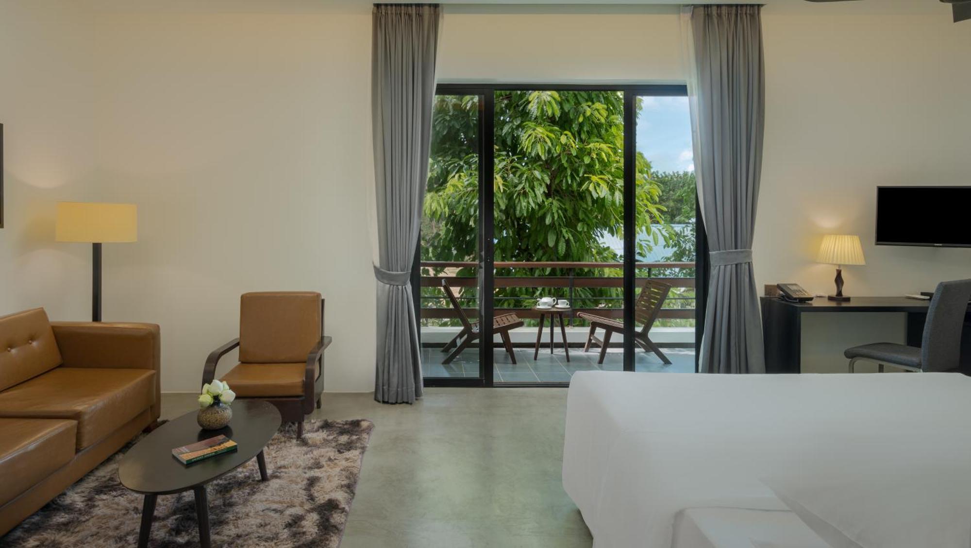 Eightfold Urban Resort Siem Reap Rum bild Deluxe Room